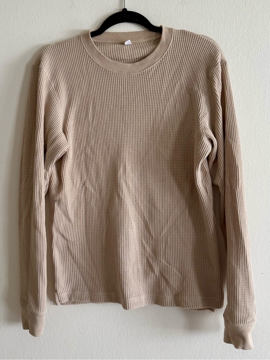 Uniqlo Tops - Uniqlo • Beige Long Sleeve Waffle Knit Shirt